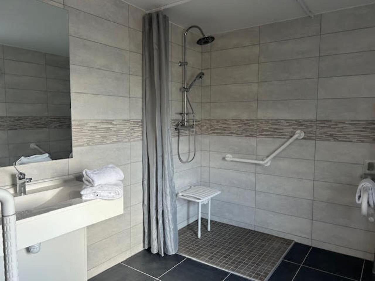 Val Hotel Montbeliard Sud Valentigney Zewnętrze zdjęcie
